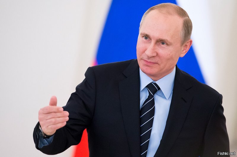 У каждого из нас должно быть чёткое понимание того .что произошло в стране 19.08.1991 Народ сам захотел перемен ! Он их получил ! Я с большой болью в душе потеряла свою родину СССР . Не надо винить во всем Путина.он принял разбитую и разграбленную страну и сам считает что развал СССР огромной ошибкой В Кристофер