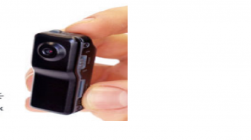 Скрытая камера показала, как горничные моют посуду унитазными ершиками