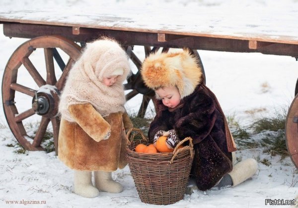 Пацанчика зовут Елисей.