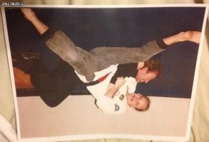 Я нашел оригинал фото