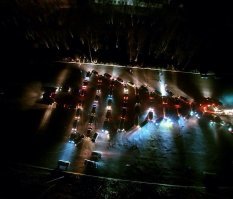 В Донецке 28 числа подобное делали, 75 авто, но это был первый раз, к следующему НГ обещают больше участников