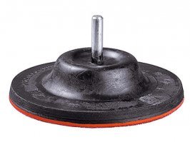 Да не парьтесь.
Просто наждачкой, постепенно уменьшая зернистость, шлифуете. Я предпочитаю небольшие или неровные изделия шлифовать вручную, но можно и инструментом. Для мелкого зерна лучше шуруповерт с резиновой насадкой, на которой липучка для кругов. Шуруповертом проще регулировать обороты, на мой взгляд.
Круги лучше не перфорированные, а сплошные.