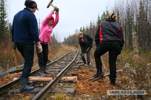 Некоторые даже и не знали о такой тяжелой профессии как манекенщица.