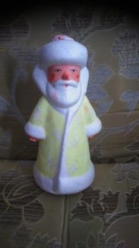 Вот такой у меня сохранился! На ободке цена 1руб. 20коп.