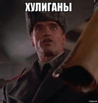 Традиционная битва мукой и яйцами в Испании