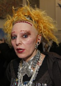 А Жанну-то...  Забыли?!!!