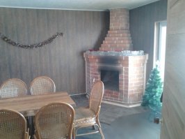 Каждый год после праздников паримся.
Это прошлогодние.