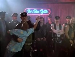 А они сюда ездили: "бар Голубая устрица" епта!;)