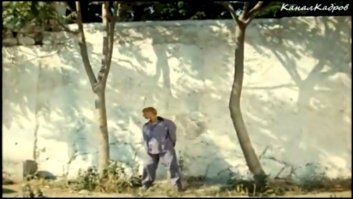 у! как всё сложно. хочу датчик движухи поставить, а к нему школьный звонок.