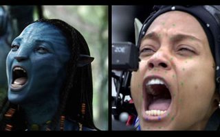 Да чё там с гримом мелочиться... И попробуйте не узнать верхнюю!