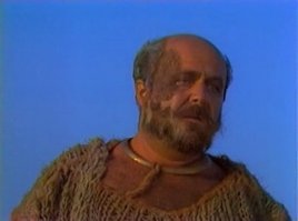 Моя первая жена работала художником-гримёром на фильме "Эзоп" в 1981 году на Ленинградском телевидении. Это её работа и это Калягин. И поверьте - это тоже непросто.