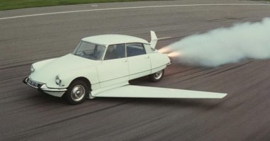 наркотики- лучшее средство
и на каскадера не нужно тратиться.