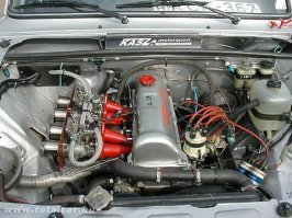 Вы определитесь, что это: 
"редкую гоночную "пятерку" Lada VFTS" или " корч  внешне очень похожий на уникальную спецверсии ВАЗ-2105 VFTS". На настоящей VFTS ставили шестой двигатель с двумя карбюраторами. Сюда вкорячили 16-клапанник от ПП.