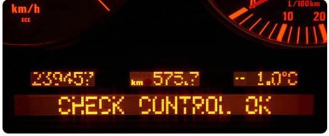 Спешу огорчить, у бмв тоже бывают просчеты хоть куда. Битые пиксели, ломающиеся ручки дверей.