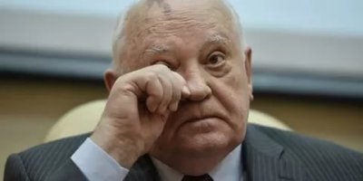 27-мь лет он думает о нас с тобой!