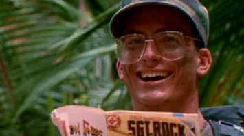 "чувак в очках на подхвате"

И не стоит благодарности