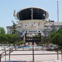 Анапа. Санаторий "Нептун".
Это резервный луноход который в случае неполадок первого должен бы лететь на луну.