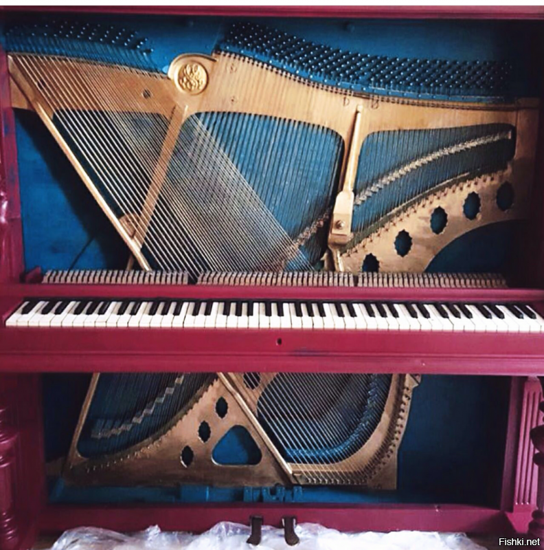 Не можете продать старое пианино? Только посмотрите, как его используют другие!