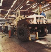 Урал-375Д   с цельнометаллической кабиной, выпускался с 1964 г.