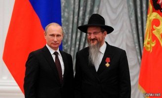 Подписываюсь под каждым твоим словом! Воины и Солдаты России, Русские уже давно для бля@ей кремлёвских и их жидовских кураторов мясо и фарш.. Они, нас гоев, будут убивать и сталкивать лбами до последнего славянина. Даже этот пример Героизма ребят Морпехов: элиту, аж с Балтики, не обученную воевать в условиях штурма города, не обрисовав общей картины, бросили в бой, в город, в пекло. Где уже до этого бездарно загубили столько танкистов, которых чехи сжигали как спичечные коробки со всех окон, со всех подвалов! Но Парни и здесь спутали жидовью карты! Они взяли, во взаимодействии с другими частями, этот сраный и проклятый Грозный! Кто и с какого будуна мог решить бросить Морпехов с Балтики через пол Страны с марша в бой?! Только предатель и враг Русских! Только тот, кто решил что Парни там погибнут, что черножопые чехи их там положат. Ан нет! Не прокатило! Слава "чёрным беретам и всем Русским Воинам! И позор предателям!