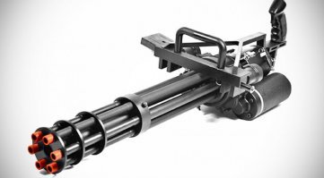 Из этого стрелял? а в США любой человек за 200 баксов из этой дуру пострелять может