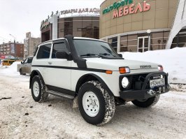 Примеры невероятного тюнинга «Нивы»