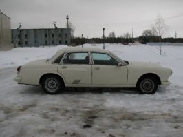 Эта "волга", на мой взгляд смотрится гармонично, в отличии от SL