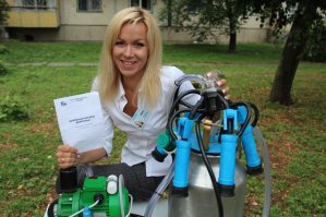 Аппарат для добычи яда из африканских охотников.