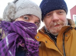 Да ничего необычного -42 с утра, зато солнышко яркое. Просто одевайтесь теплее.