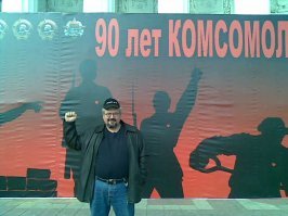 Западные страны просто «задушили» коммунизм!