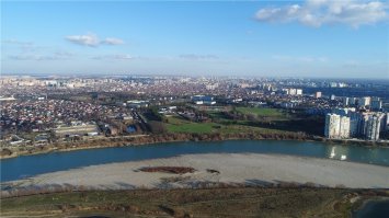 там камера не весит и 100 граммов, и как тогда им управлять? без камеры то? ))