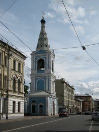 Санкт-Петербург, бывший проспект Карла Маркса, ныне Большой Сампсониевский ...

а вот проспект Энгельса - "собрата Маркса" сохранился ...