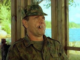 "Ктож на рыбалке шампанское пьет..." (c) Михалыч