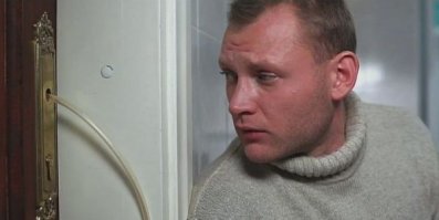 Да они просто тоже смотрели фильм "Дед Мороз всегда звонит трижды"!)))