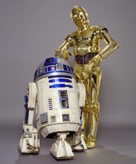 Это ребенок от R2D2 и C3PO