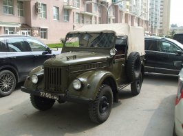 и правильно подобранные передаточные числа в трансмиссии. На моём коне вообще 52 лошади и сотку летит.