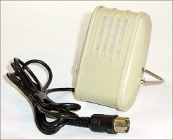 У меня был такой микрофон. Разъем был именно ОНЦВГ-3