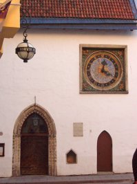 Таллин. Часы на церкви Св.духа