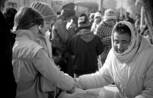 Продавщица мороженого, в честь которой установили памятник