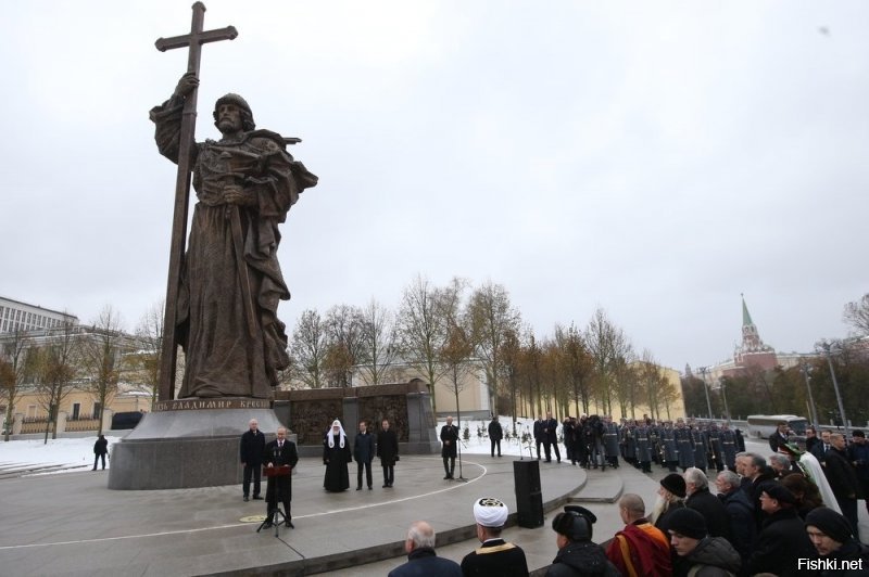Такое же уродство.