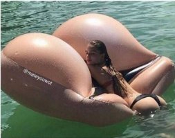 12 странных и забавных снимков для поднятия настроения