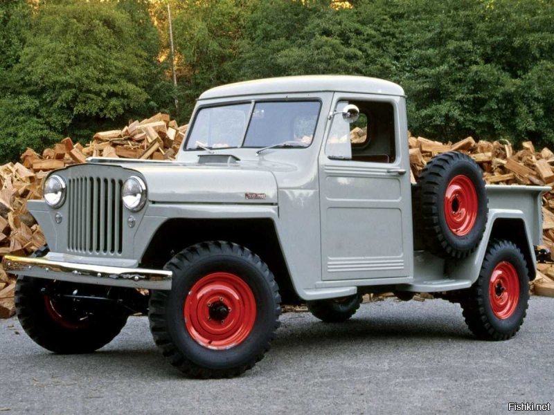 Еще из необычного был еще Willys Jeep Truck пикап на базе Willys, который выпускался с 1947 по 1965г.