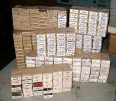 МММ, любимый "склад из спичечных коробков" под кондеры,резисторы и всякую мелочь=);)