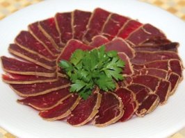 вот за бастурму армянскую,сейчас обидно было,плюс армянский коньяк в статье....совпадение????