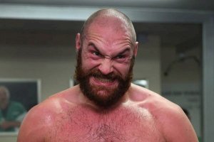 А в физрука гантелей Вася запустил...