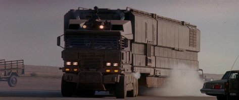 А вот еще авто забыли!!!! К/ф "Универсальный солдат"