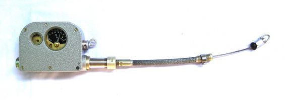 Он и сбежал по куполу. А приборы всегда проверяют перед установкой и после. И периодически ВДОшники калибровали.