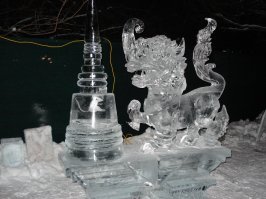 Красотища :) В наших палестинах такой фестиваль в феврале начинается. Поедем через неделю. Кстати у нас все бесплатно и под открытым небом. Вообще очень интересно, когда делают снег внутри льда. Очень необычно и красиво получается. Вот типа такого: