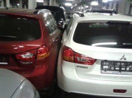 Тот случай,когда прут праворульки из Японии на пароме.