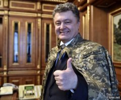 12-летний мальчик остался без пальца и ослеп на один глаз после того, как его телефон взорвался во время зарядки